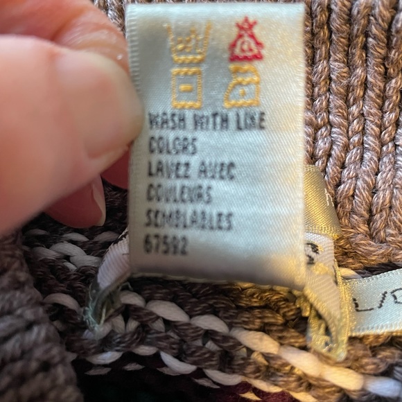 Weekend Edition Knit Sweater - Picture 5 of 5